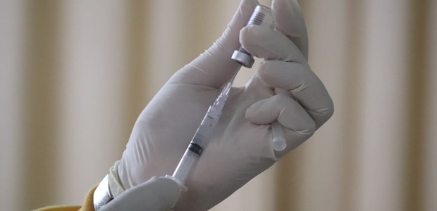 "Ανέτοιμα" τα φαρμακεία για τους εμβολιασμούς χωρίς συνταγή