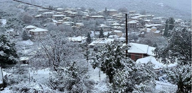 Πυκνό χιόνι στα ορεινά της Θεσσαλίας από την Τρίτη