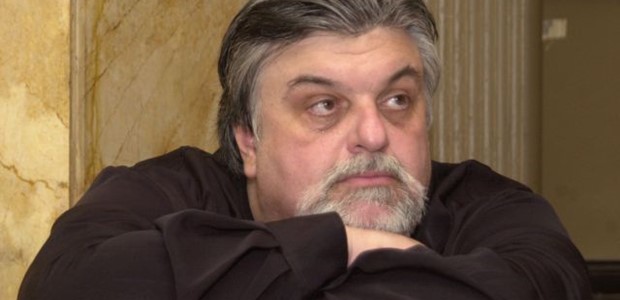 Πέθανε ο σκηνοθέτης Βασίλης Νικολαΐδης