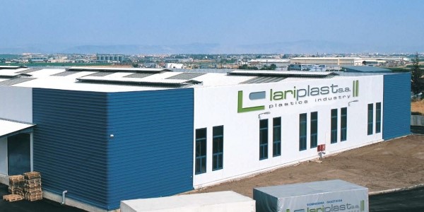 Επένδυση 10 εκ. της Lariplast στη χάρτινη συσκευασία