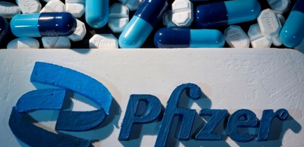 Σε συνομιλίες με 90 χώρες η Pfizer για το χάπι