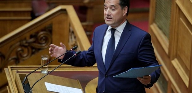 Ζητά αποζημίωση 2 εκατ. ευρώ από τη Novartis 