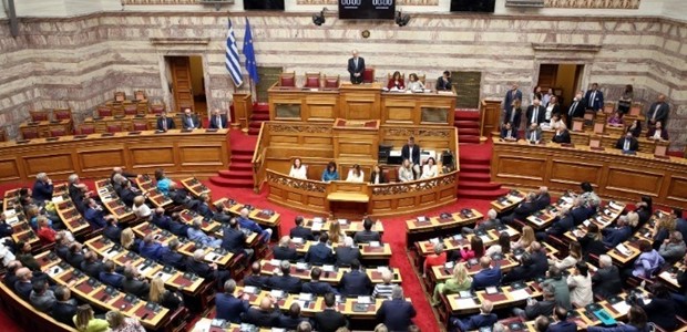 Θυροκολλήθηκε το Προεδρικό Διάταγμα διάλυσης τη Βουλής