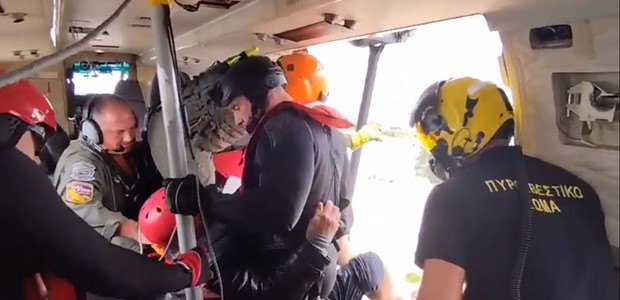 Όλη τη νύχτα έβγαζαν εγκλωβισμένους σε Τρίκαλα, Καρδίτσα