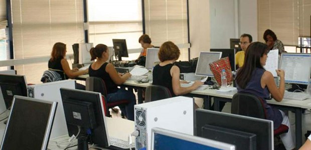Χάθηκαν 33.249 θέσεις εργασίας τον Νοέμβριο