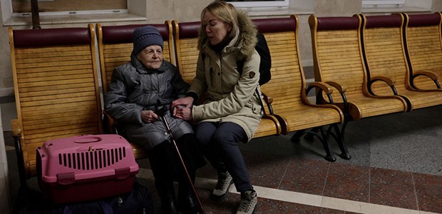 Φεύγουν οι ασθενείς από τα νοσοκομεία της Χερσώνας