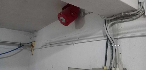 Διέρρηξαν βρεφονηπιακό σταθμό για να πάρουν χαλκοσωλήνες