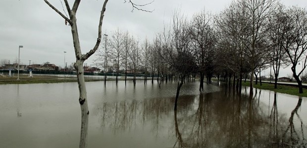 Εκκενώθηκαν οικισμοί στον Δήμο Μουζακίου