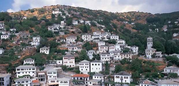 SOS των ξενοδόχων για "μαύρη τρύπα" στον Τουρισμό 