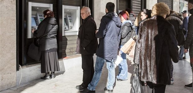 Πιστώνονται σήμερα σε πάνω από 900.000 συνταξιούχους