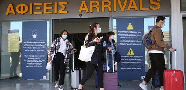 Τριπλασιάστηκαν οι αναζητήσεις Βρετανών για διακοπές