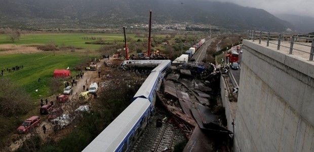 Στην Αθήνα ο επικεφαλής και εμπειρογνώμονες της ΕΕ