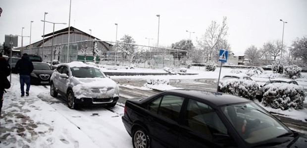 Απαγόρευση κυκλοφορίας φορτηγών λόγω του χιονιά
