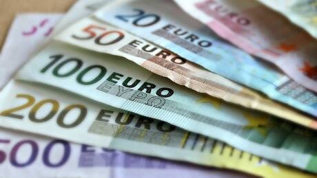 Ποιοι θα πάρουν "δώρο Πάσχα" έως 300 ευρώ