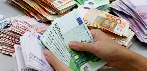 Μείωση καταθέσεων κατά 2,2 δισ. ευρώ τον Ιανουάριο