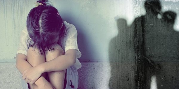 Πέντε νέες συλλήψεις για την υπόθεση βιασμού της 12χρονης