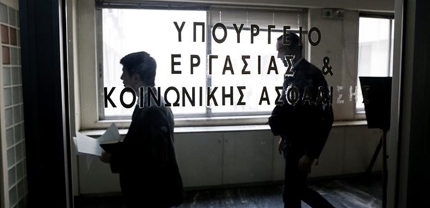 Aισθητές οι επιπτώσεις της πανδημίας τον Απρίλιο 