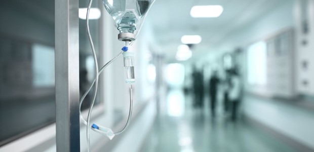 43 νεκροί και 64 διασωληνωμένοι την τελευταία εβδομάδα