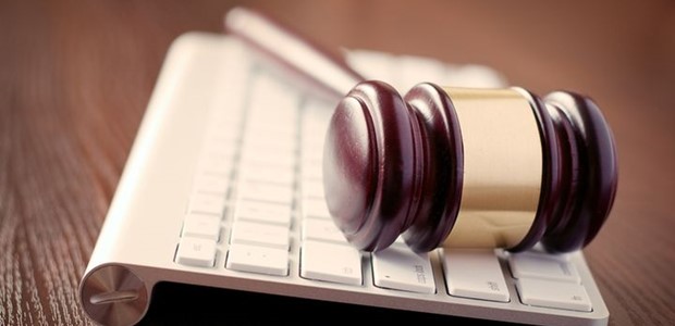 Μπλόκο σε πλειστηριασμούς των funds