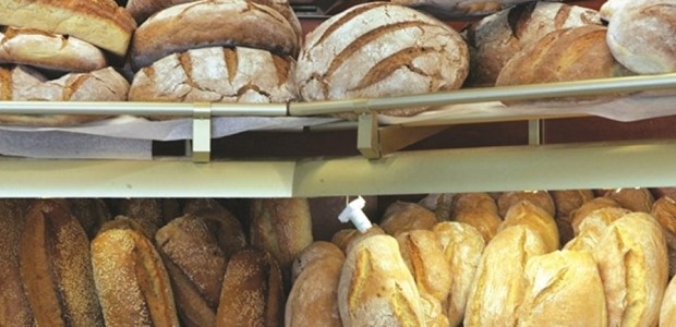 Για νέες αυξήσεις στο ψωμί προειδοποιούν οι αρτοποιοί