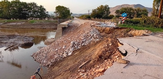 Πανθεσσαλικό συλλαλητήριο από τους πλημμυροπαθείς 