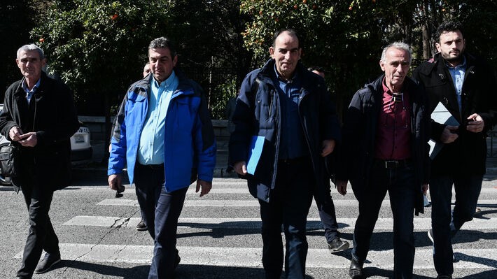Τι έβγαλε η συνάντηση των αγροτών με κυβερνητικό κλιμάκιο