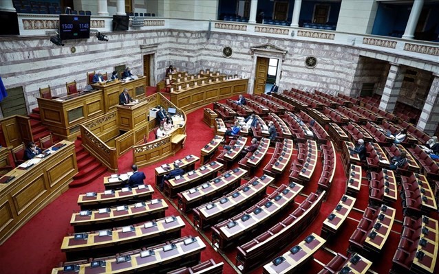 Στη Βουλή κατατέθηκε η συμφωνία Ελλάδας - Γαλλίας