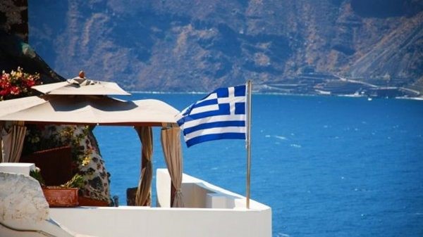 Kαλύτερος τουριστικός προορισμός η Ελλάδα για δεύτερη χρονιά 