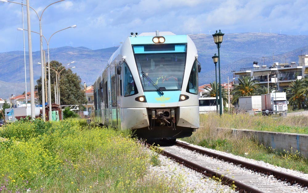 Διπλή ατυχία και ταλαιπωρία για επιβάτες